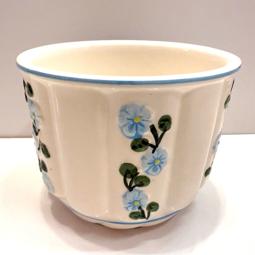 Vintage Japanese Ceramic Planter – Hand-Painted Blue Flowers – 4.5”